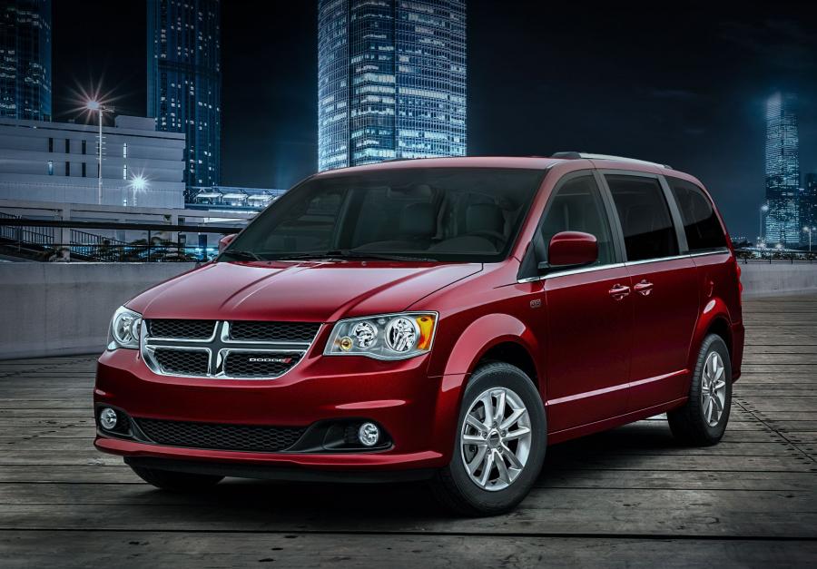  Dodge Grand Caravan 35th Anniversary (RT) 2019 года  (фото 1 из 3)